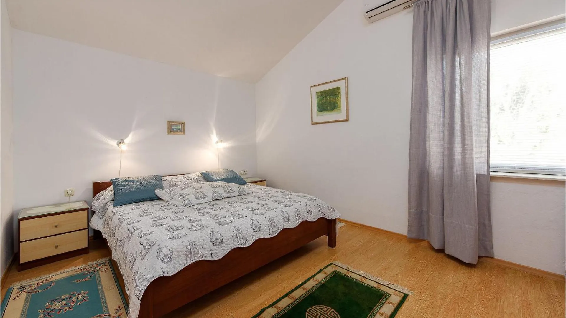 Nice Apartment In Nin With Wifi